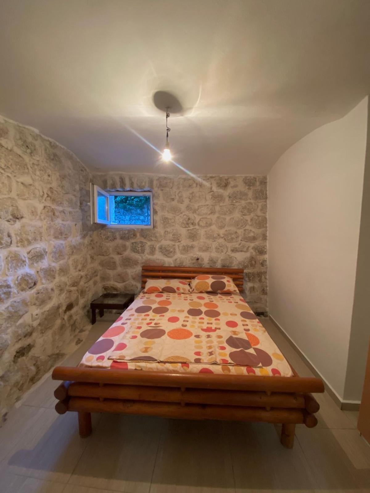 Pavle Apartmani 리산 외부 사진