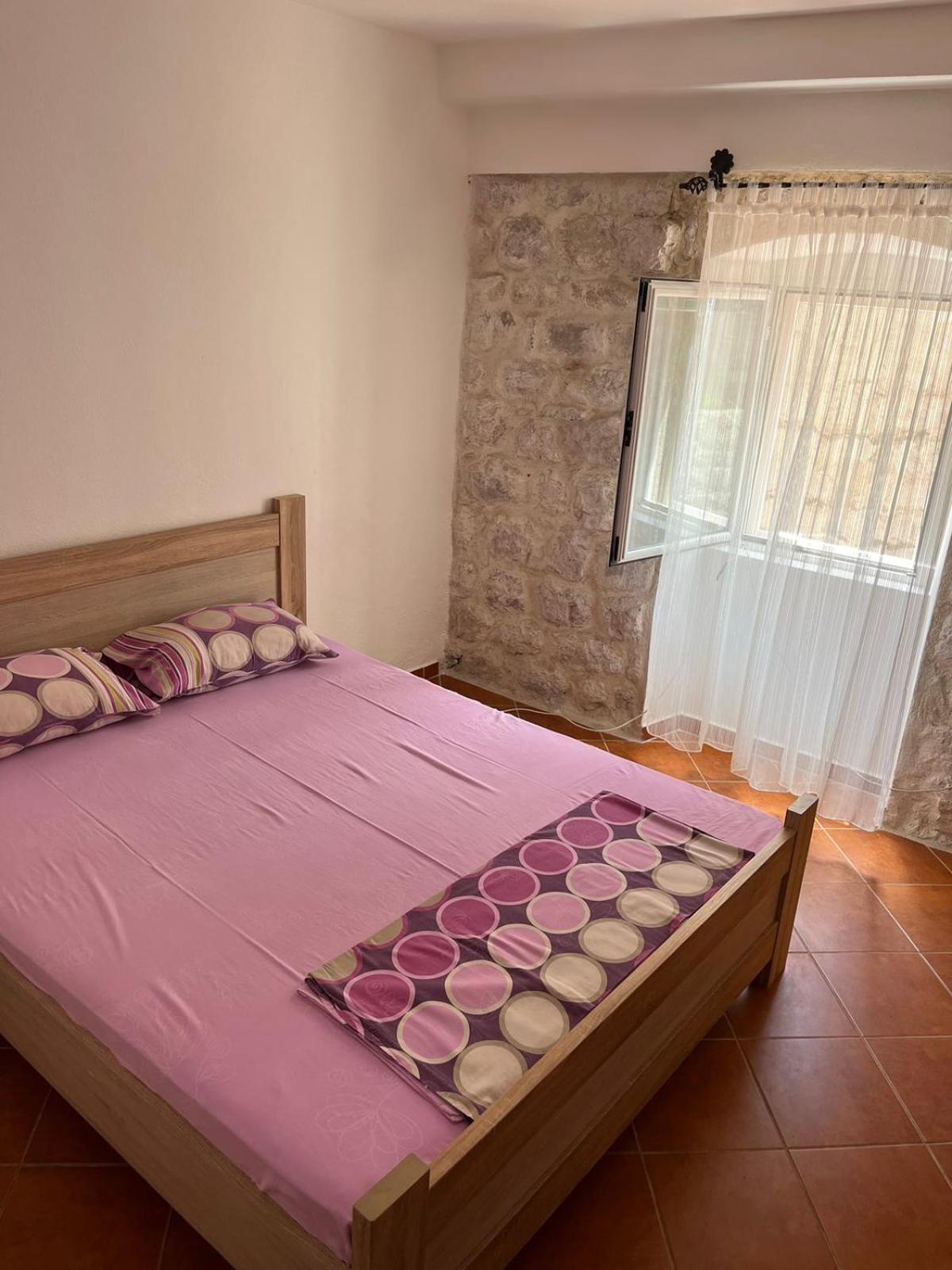 Pavle Apartmani 리산 외부 사진